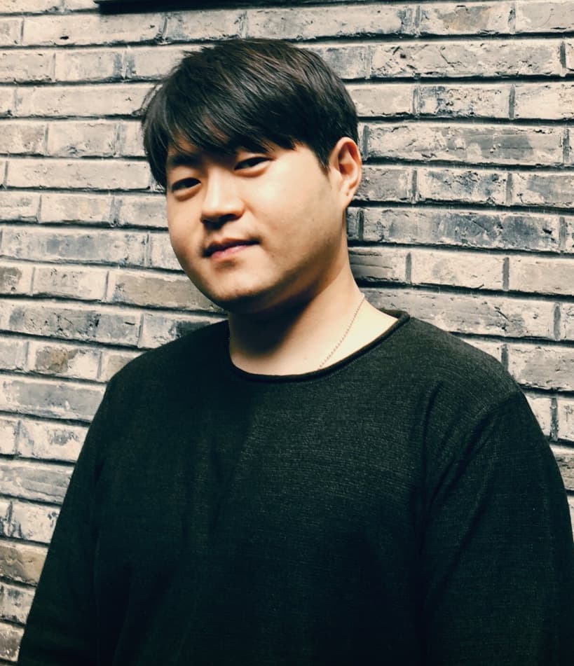 Scratch to reveal Lee Heewoon profile photo